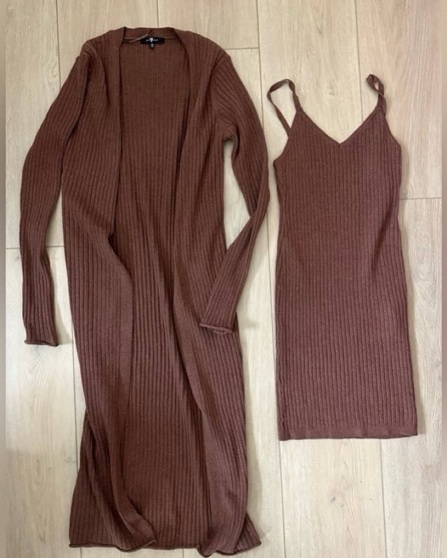 7 For All Mankind 2 Piece Set - Image 1