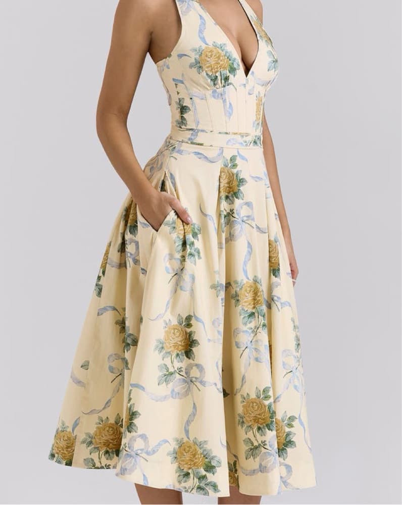 Hosue Of Cb Allena Floral Halter Stretch - Image 2
