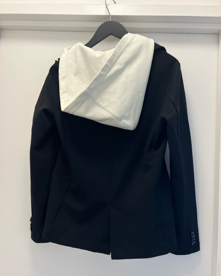 Miller Wendt Black Blazer - Image 4
