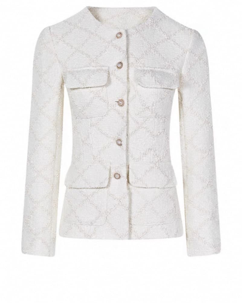 Chic Tweed Cream Jacket and Shorts Set - Image 3