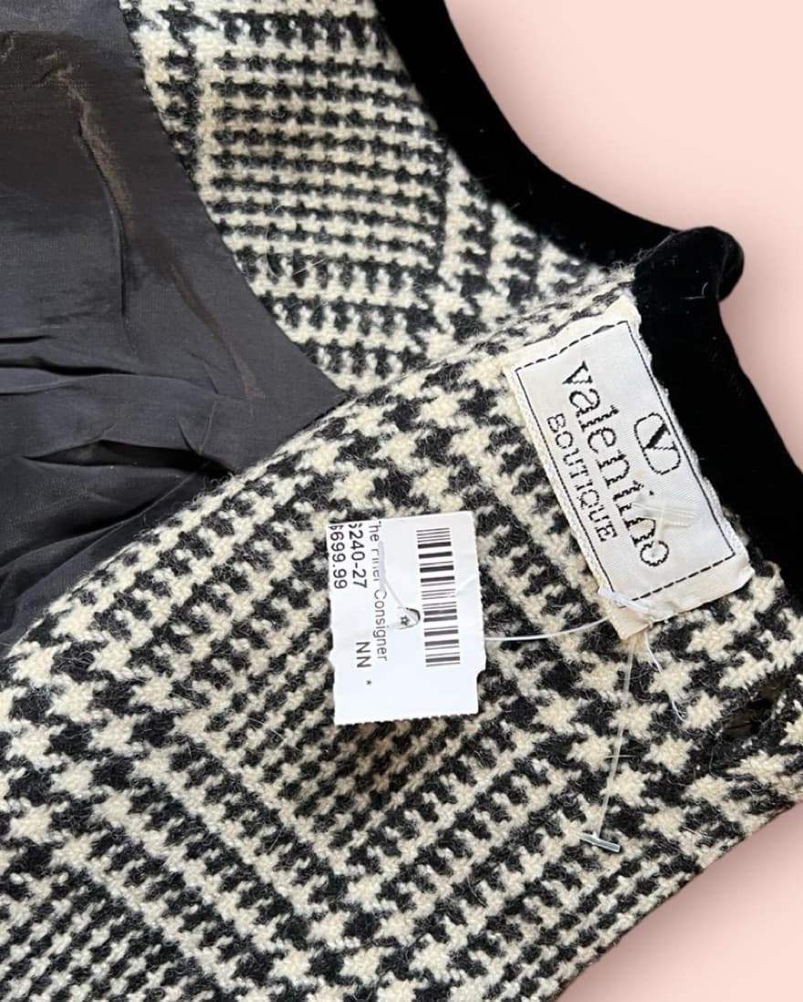 VALENTINO VINTAGE SKIRT + JACKET SET - Image 2