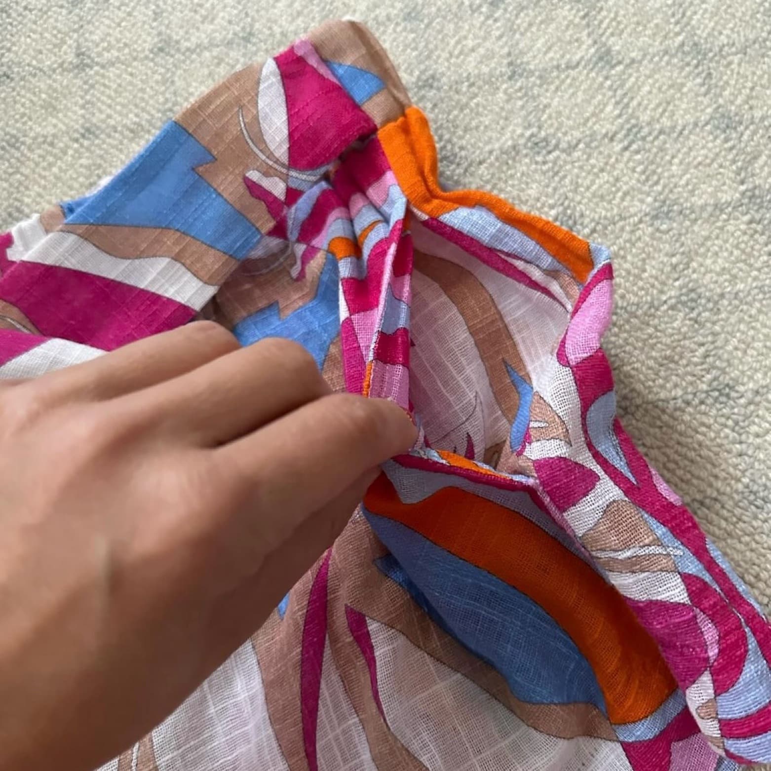 Pucci Linen Shorts - Image 5