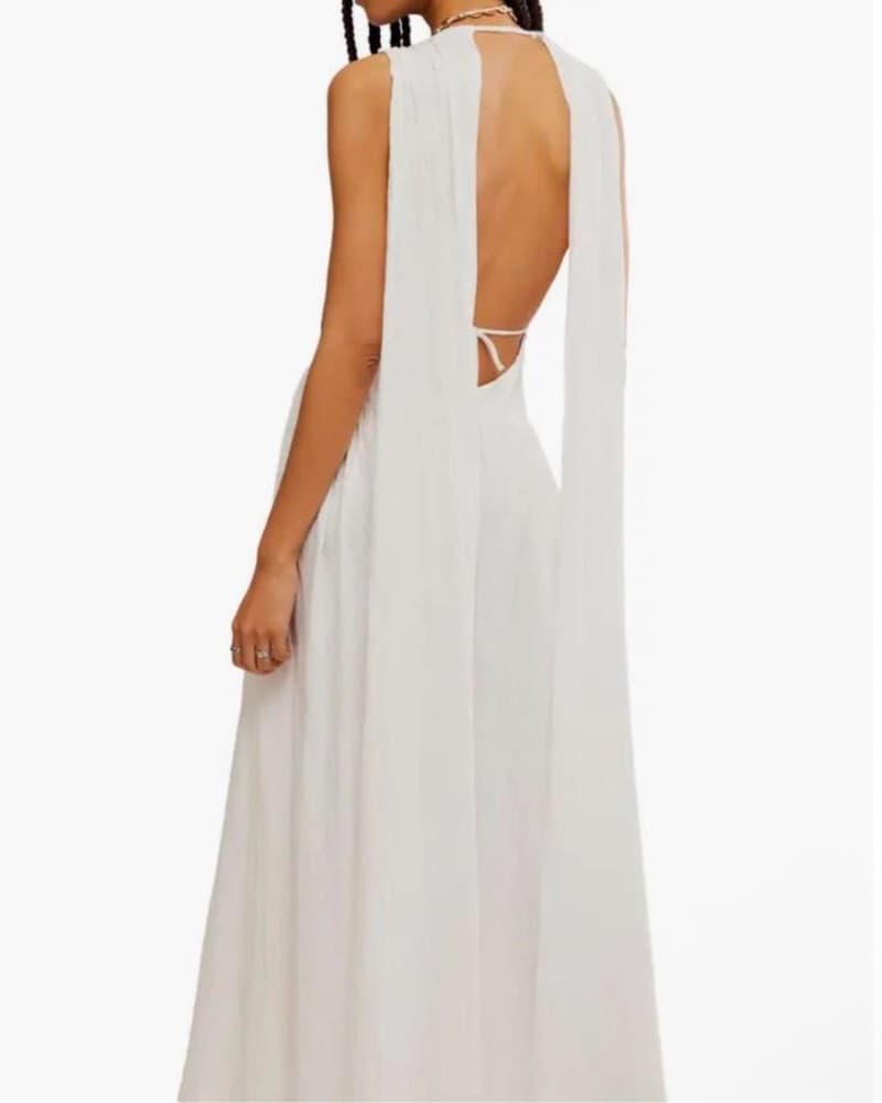 Chic Black Halter Maxi Dress - Image 3