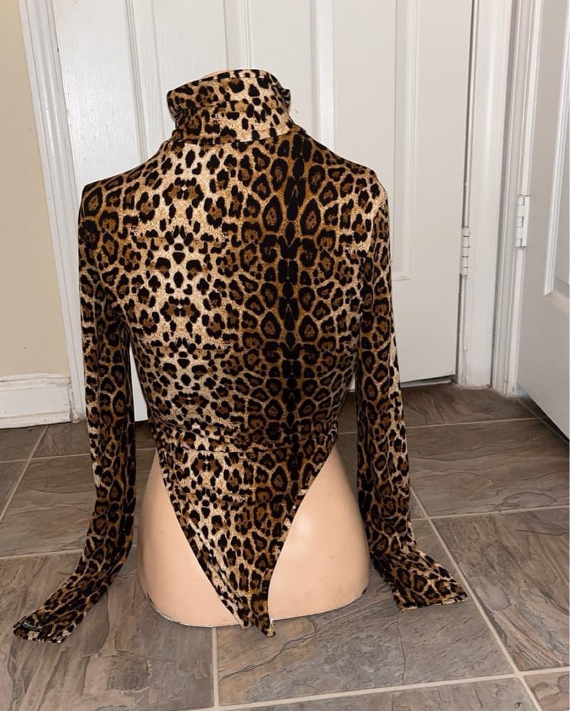 Leopard Print Bodysuit Top - Image 3