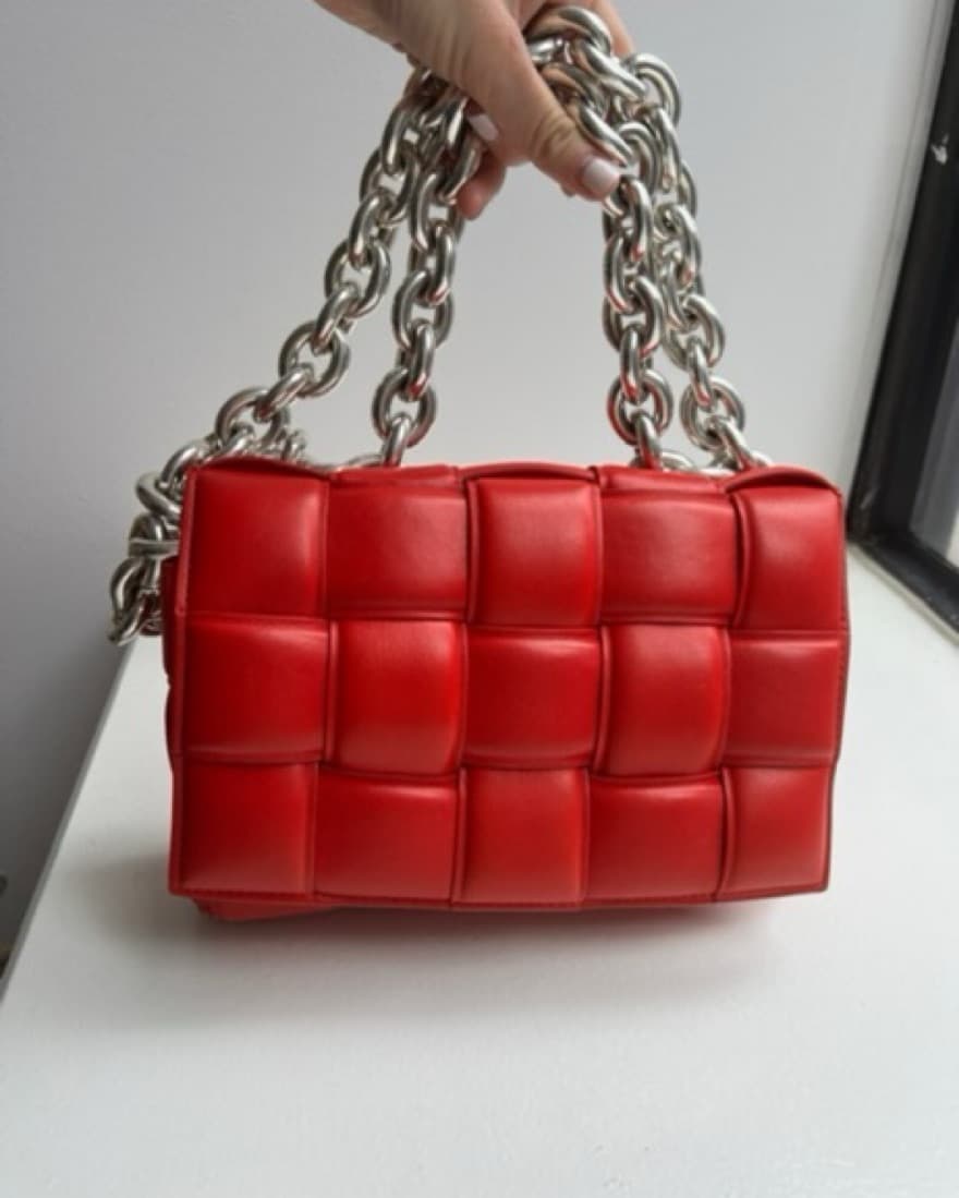 Bottega Veneta Chain Casette Handbag Red - Image 1