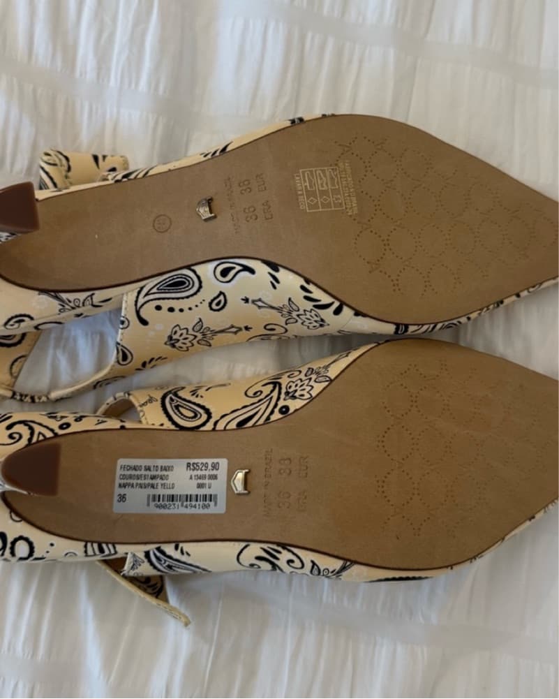 Arezzo X Livia Heels Size 37 - Image 5