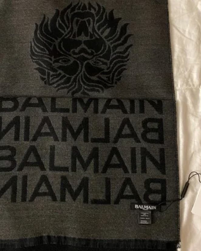 Balmain Lion Logo Scarf - Image 3