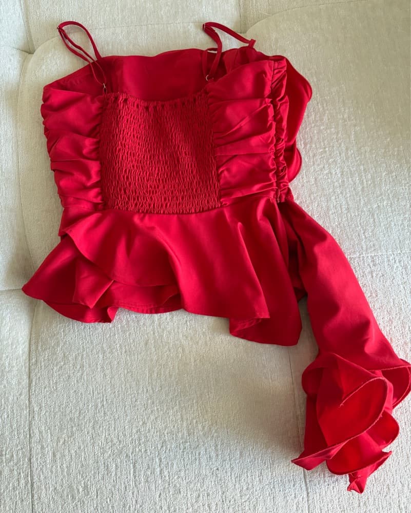 Red Top - Image 2
