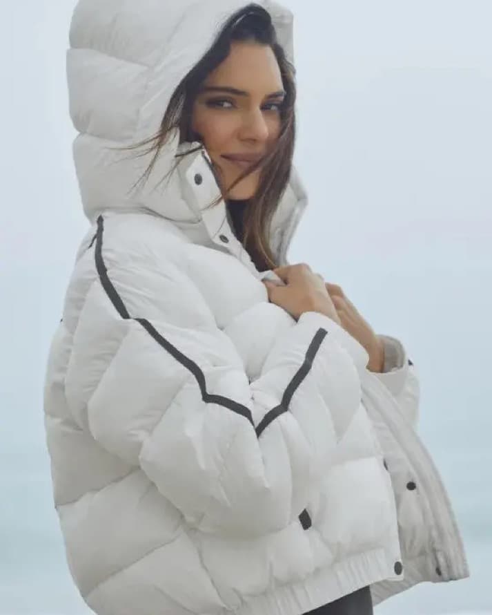 ALO YOGA ASPEN LOVE PUFFER JACKET - Image 6
