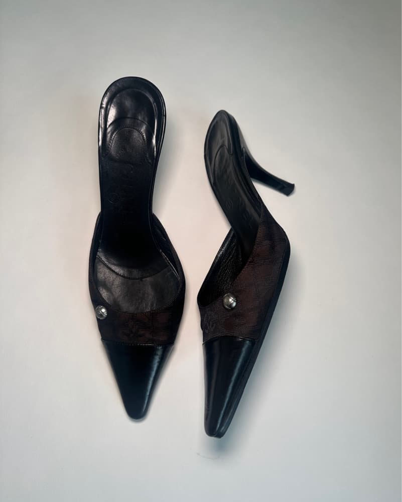 vintage chanel mules size 35 - Image 1