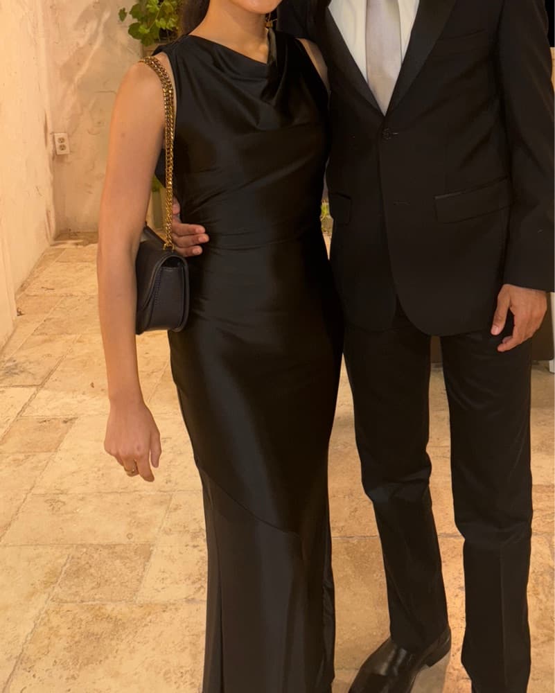 Elegant Black Maxi Dress - Image 1