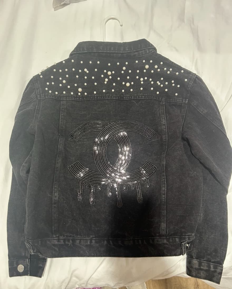 Black Jean Jacket With Chanel And Pearl - Image 2