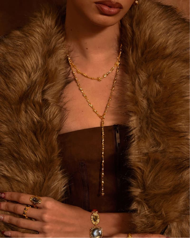 En Route Gold Clusters Necklace Set - Image 1
