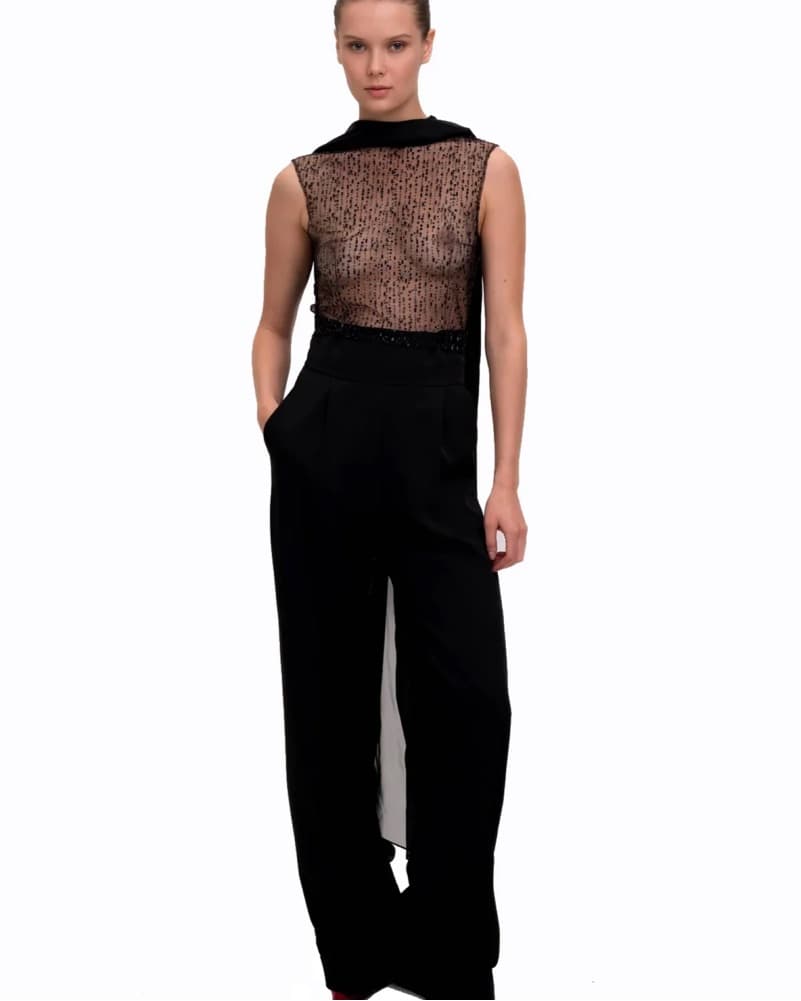 Chic Sequin Jumpsuit with Black Accent - Image 1