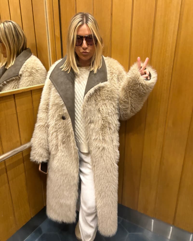 Reversible faux Fur Jacket  - Image 3