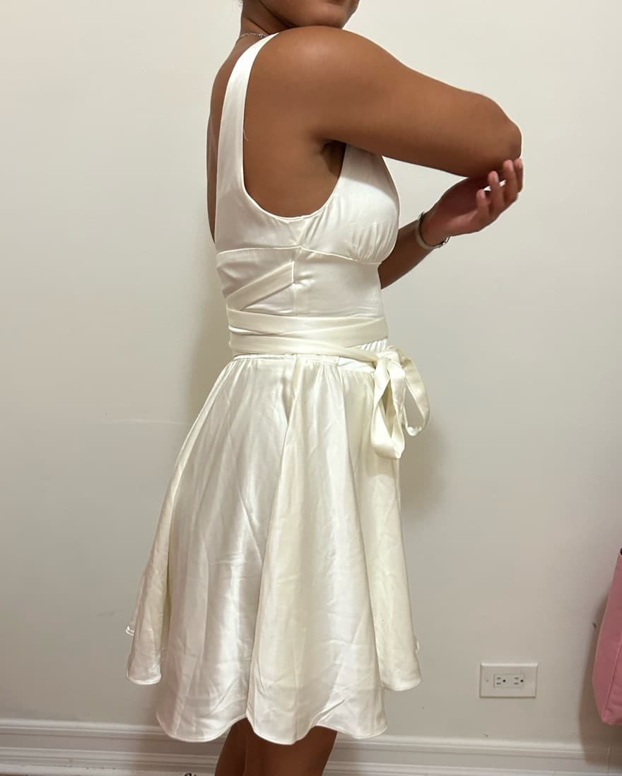 White House of CB Shiema Dress - Image 2