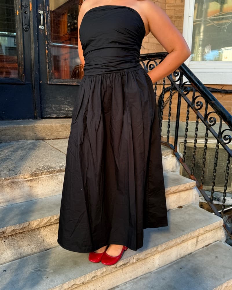 Black Strapless Gown - Image 3