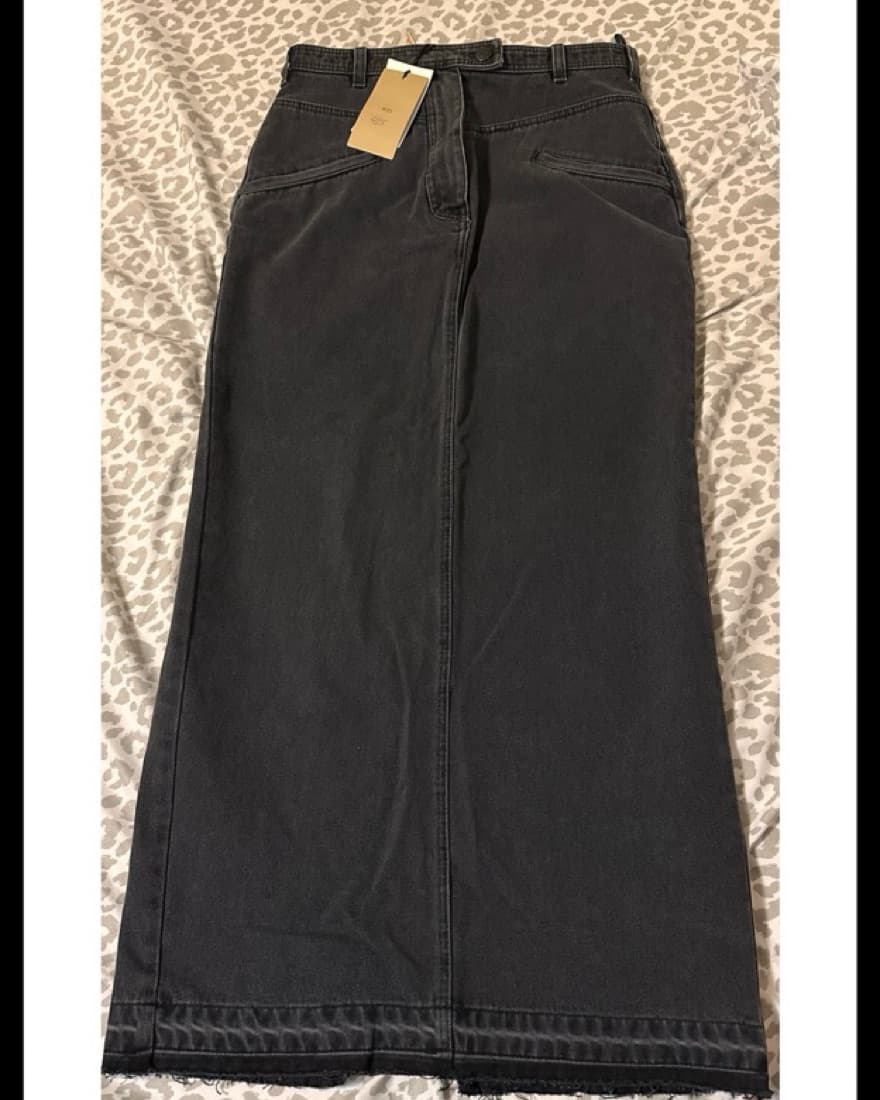 Brand New N.21 Dark Long Denim Skirt  - Image 2