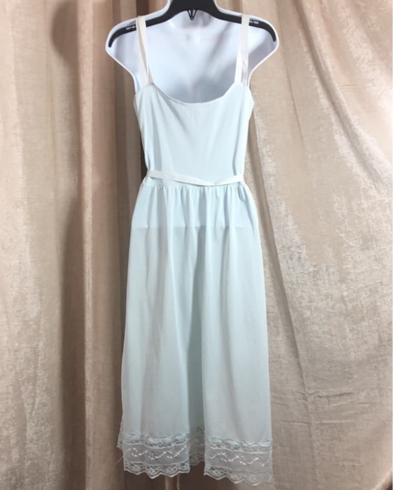 Blue Sheer Lace Embroidered Midi Dress - Image 3