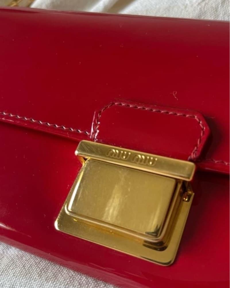 Miu Miu Red Patent Leather Wallet Purse - Image 3