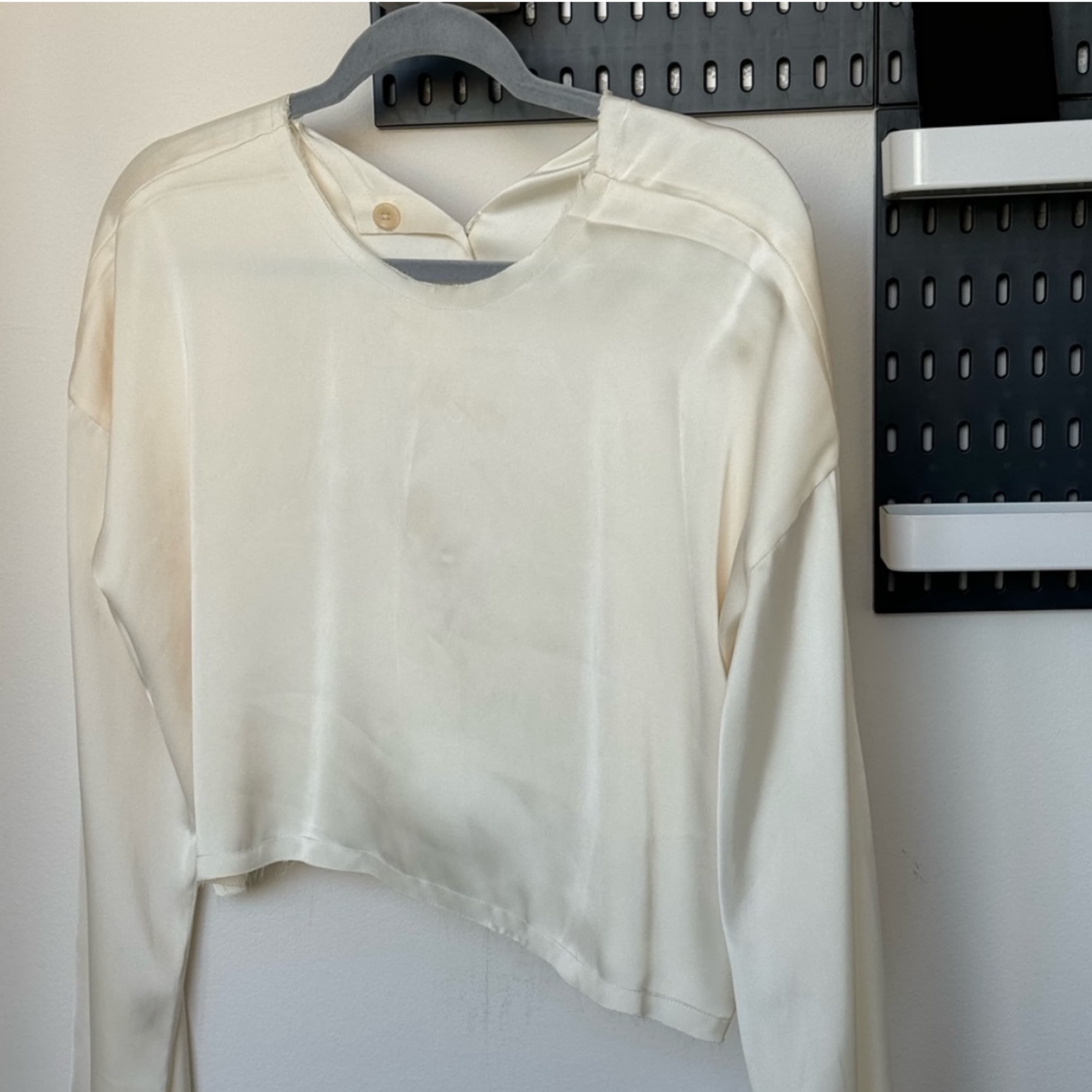 orseund iris long sleeve cream blouse - Image 2