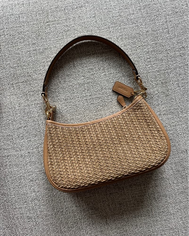 Coach Teri Shoulder Bag in Toast - Image 5