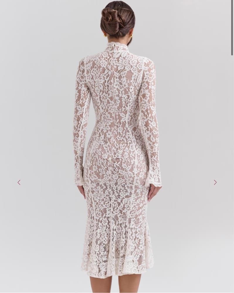 SOPHIA House Of CB Lace Midi Dress - Image 2