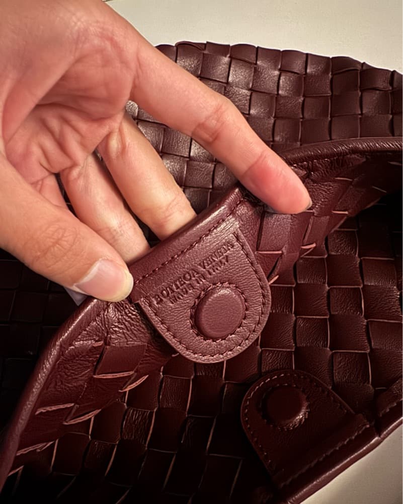 Bottega Veneta Sardine Chain Burgundy - Image 5