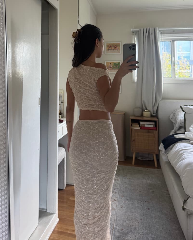 Elegant Lace Maxi Set - Image 4