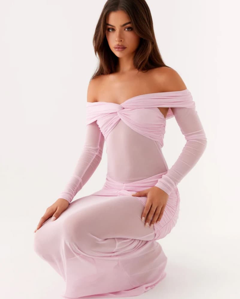 Captivating Maxi Dress in Soft Pink - Image 2