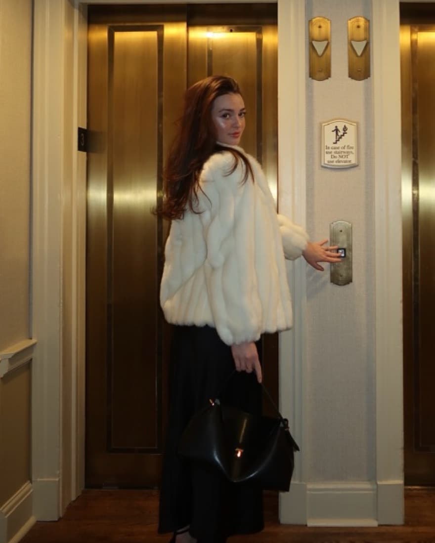 White Crop Vintage Fur Coat!  - Image 2
