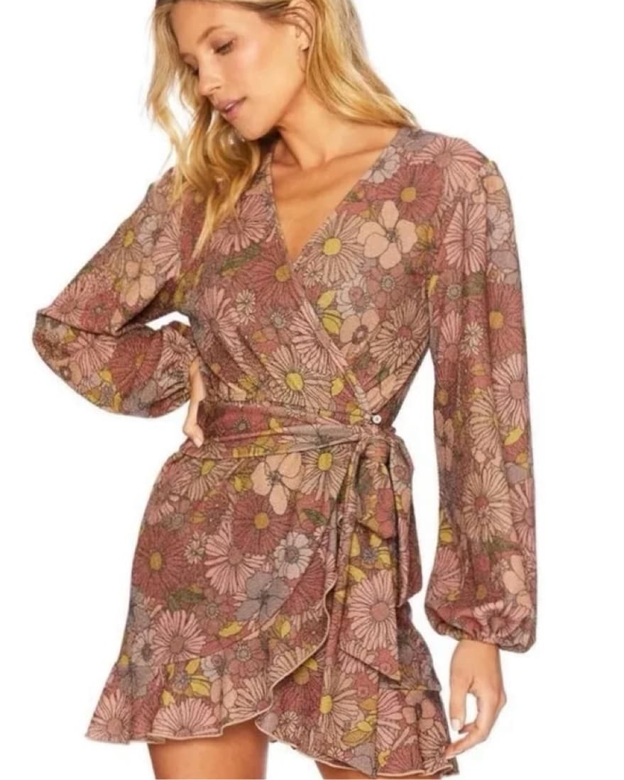 Beach Riot Lotus Wrap Dress Floral - Image 1