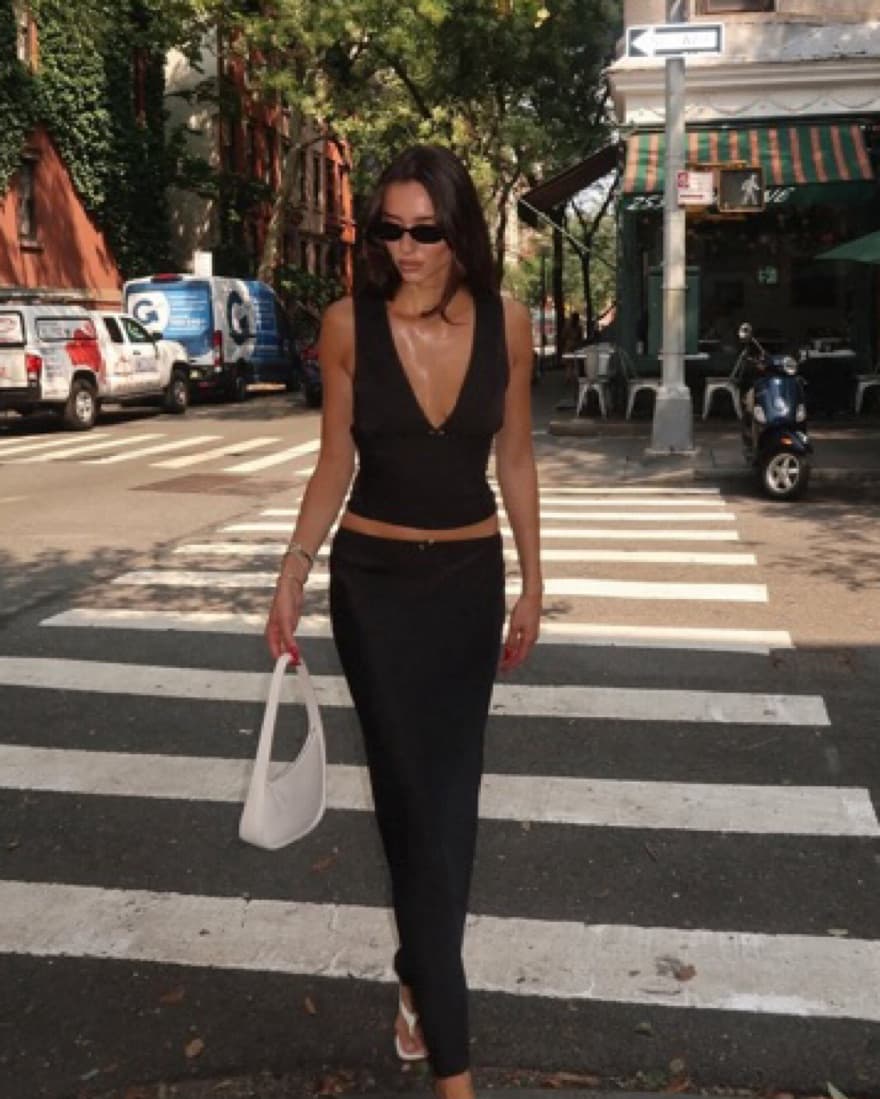 NIA Skirt Set  - Image 2