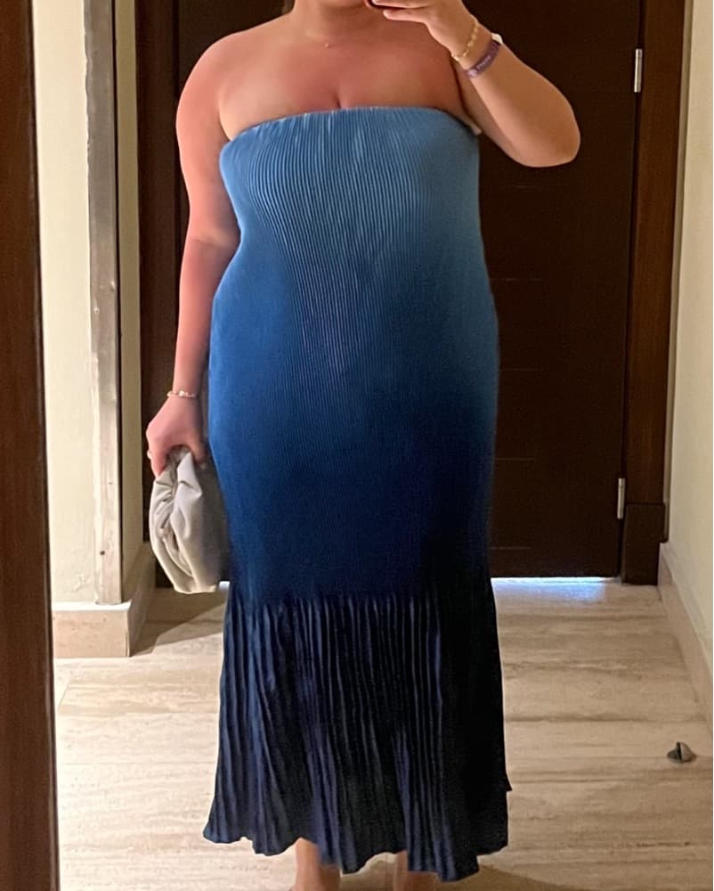 Elegant Blue Pleated Maxi Dress - Image 1
