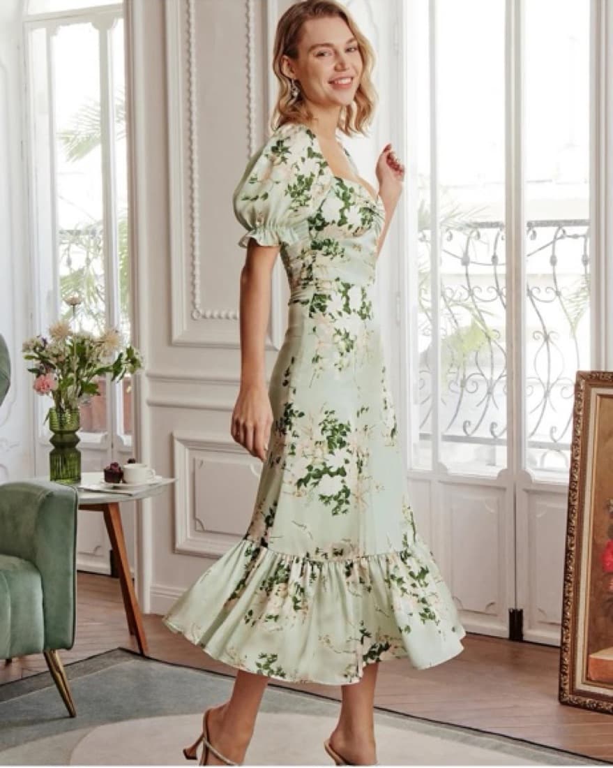 Lait Collection Laurie Puff Sleeve Midi - Image 2