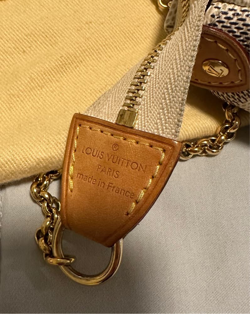 LOUIS VUITTON Eva Chain Shoulder Bag - Image 4