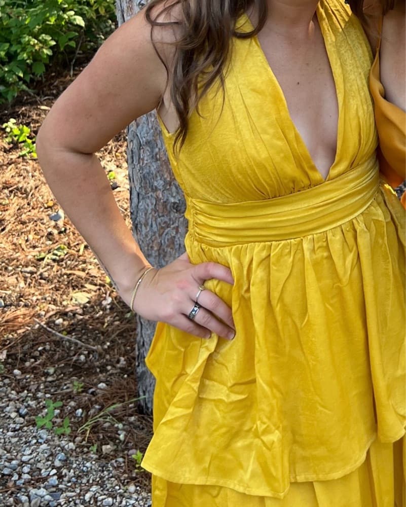 Vibrant Yellow Tiered Midi Dress - Image 4