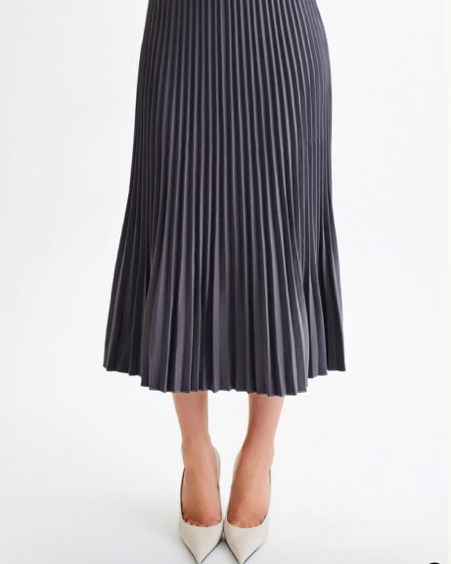 Meshki Twyla Suiting Skirt & Vest  - Image 3