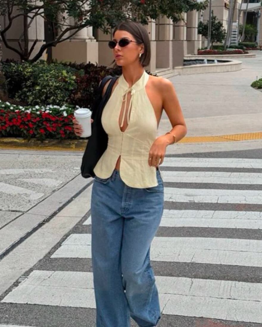 Chic Halter Neck Peplum Top - Image 2