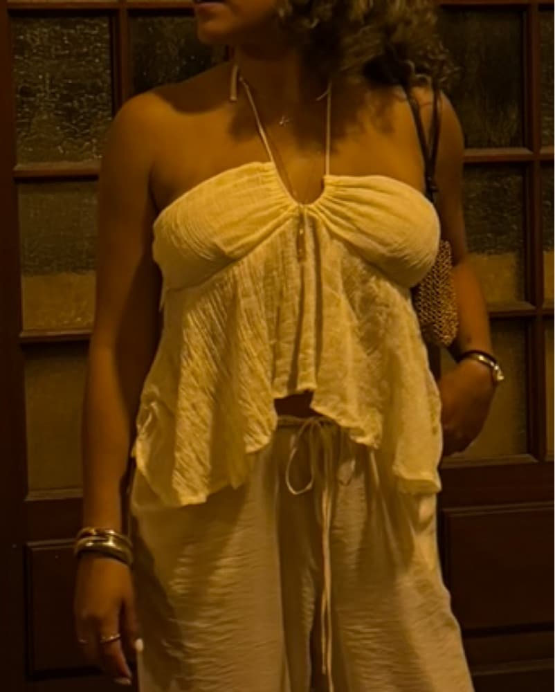 Flowy Cream Blouse - Image 2