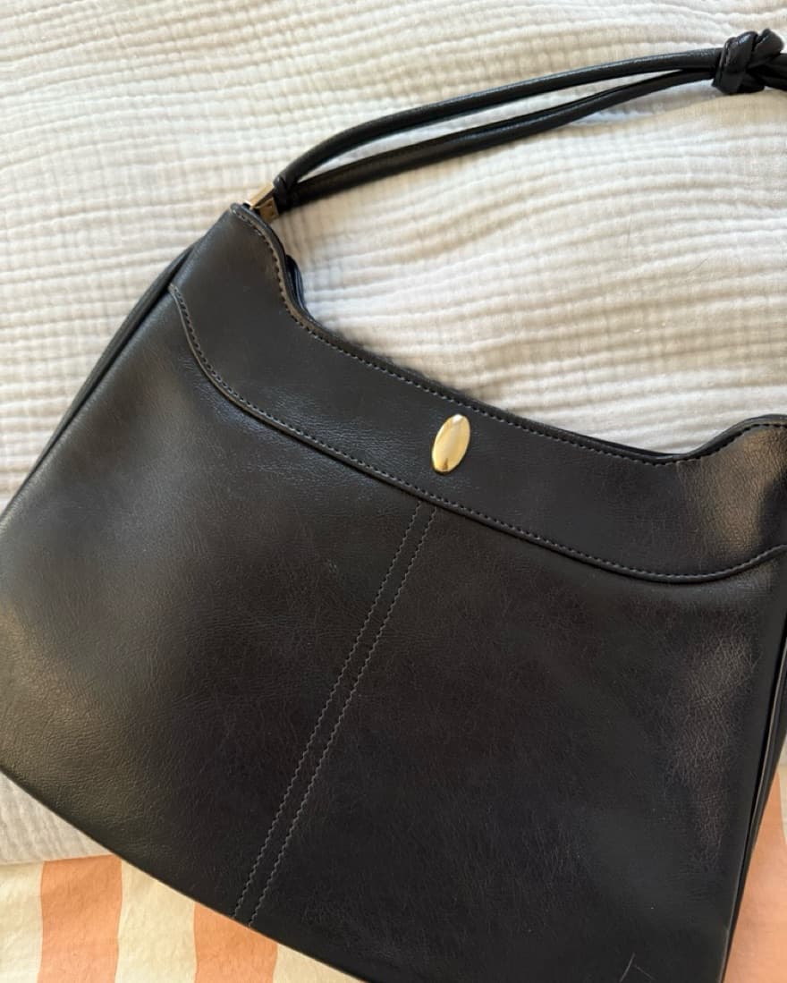 Vintage dark Navy Leather Shoulder Bag  - Image 3