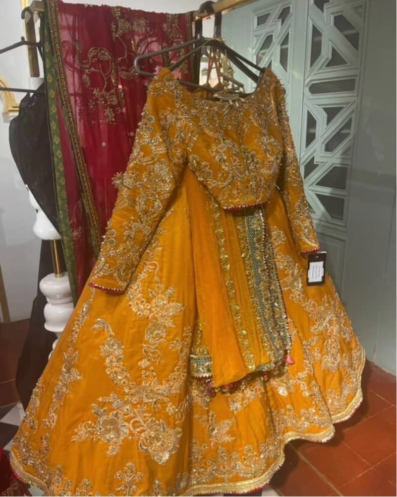 MNR Mehndi Outfit Rental  - Image 2