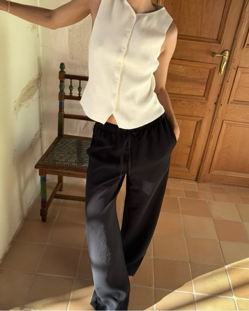 Buck Mason Crosshatch Linen Pant  - Image 2
