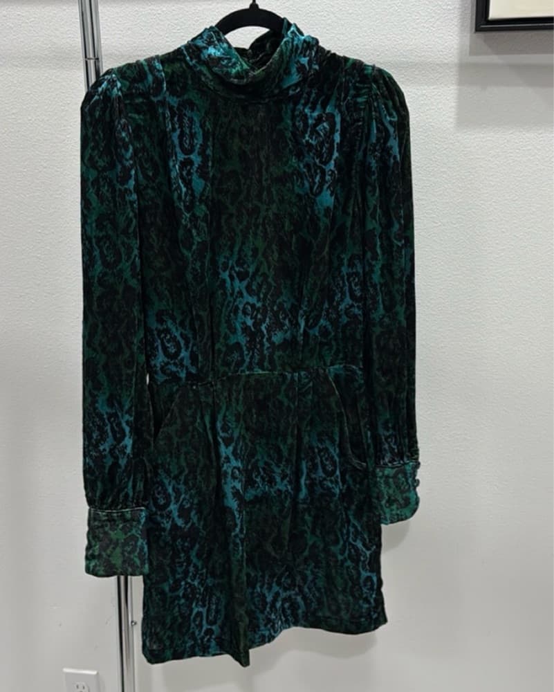 Vibrant Leopard Print Mini Dress - Image 3