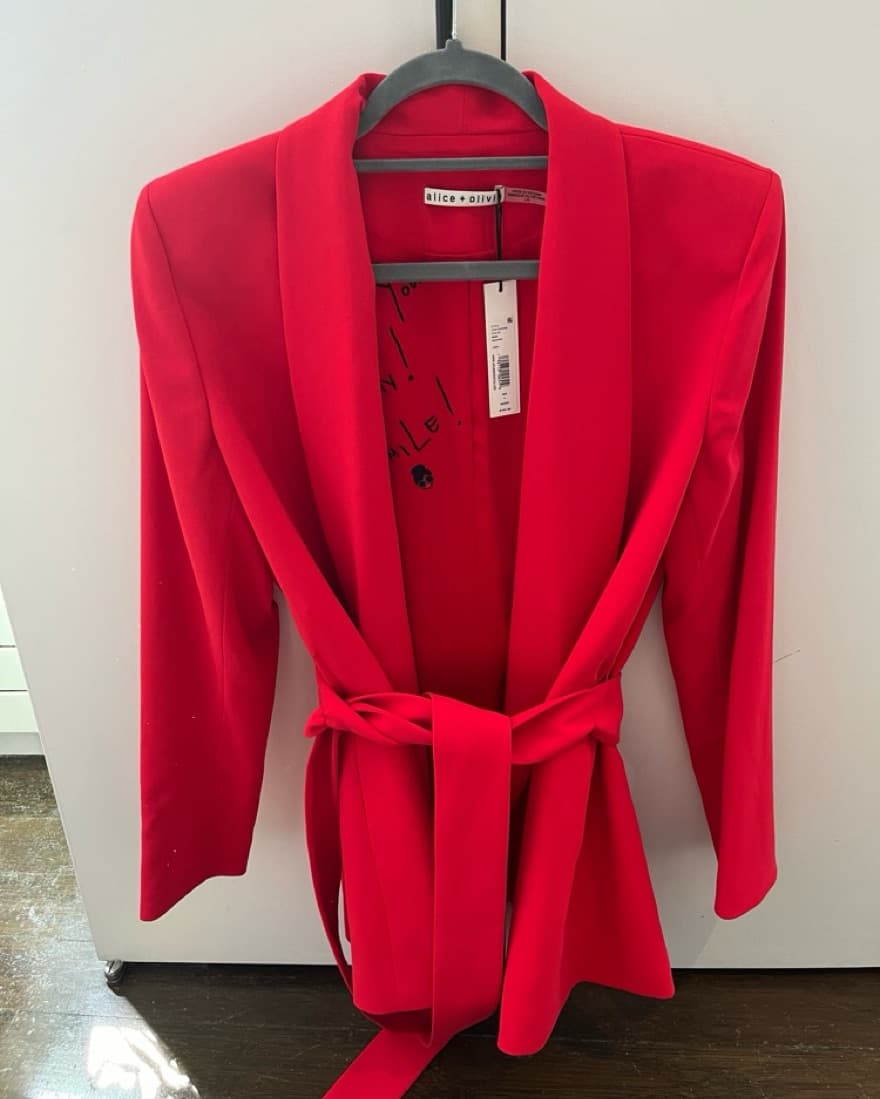 BEAND NEW - Alice & Olivia Blazer  - Image 1