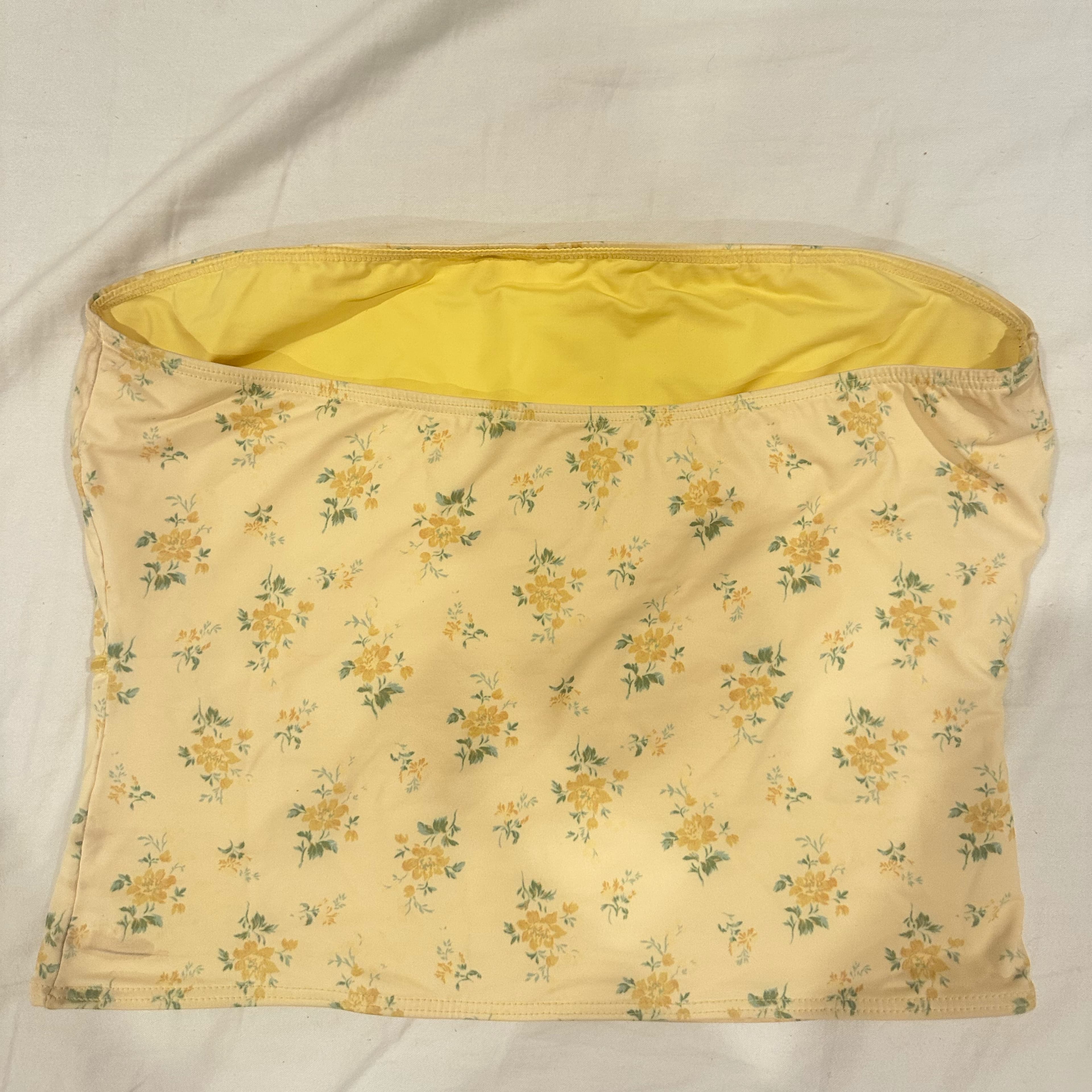 Frankies Bikinis Pastel Yellow Top - Image 4