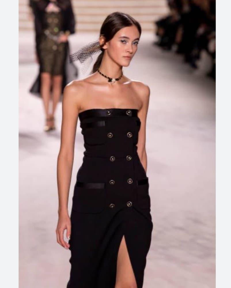 CHANEL Black Strapless Wool Dress - Image 2