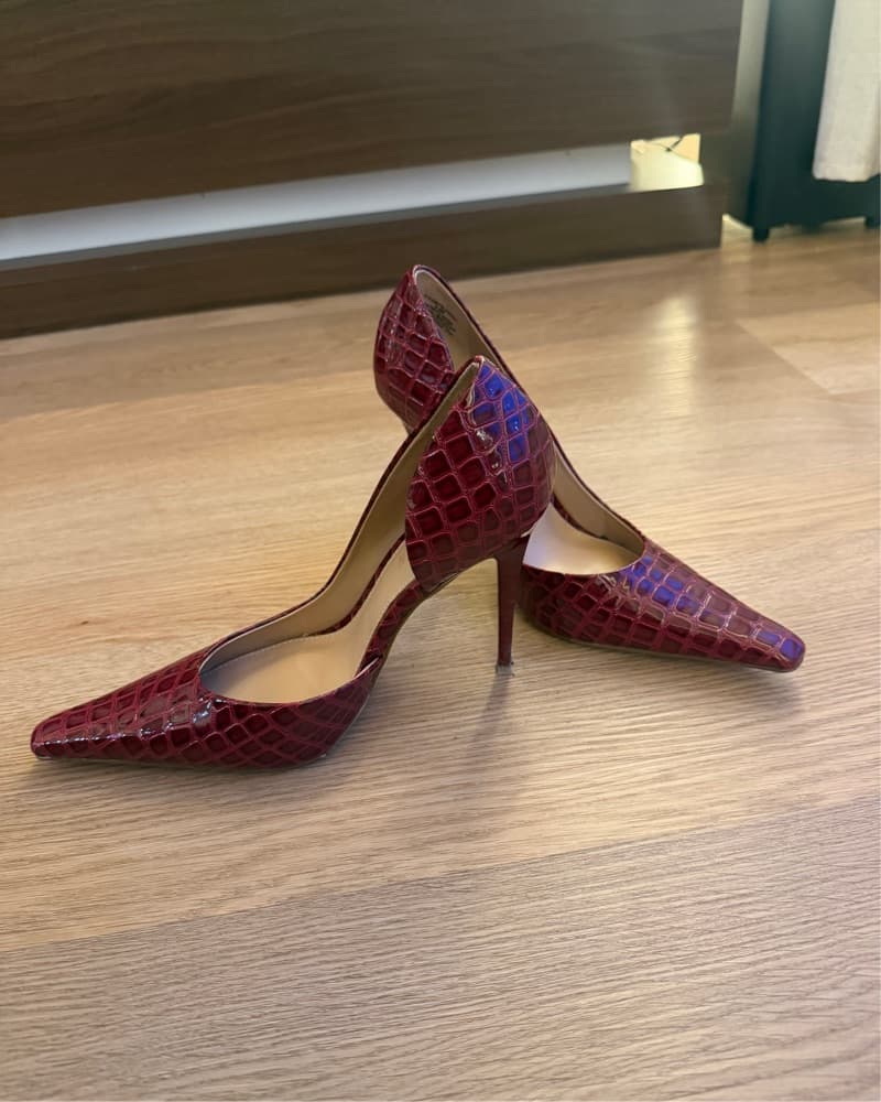 Red High Heels - Image 1