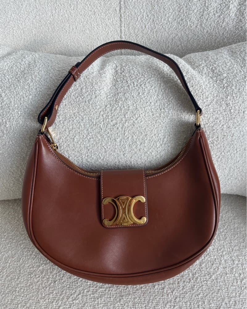 Celine Brown Shoulder Bag - Image 1