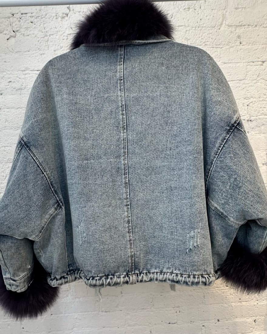 Jean Jacket With Fur - Image 2